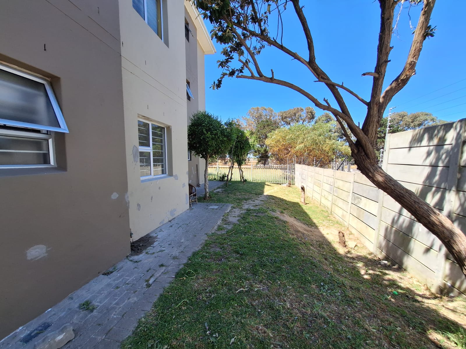 2 Bedroom Property for Sale in Thornton Western Cape